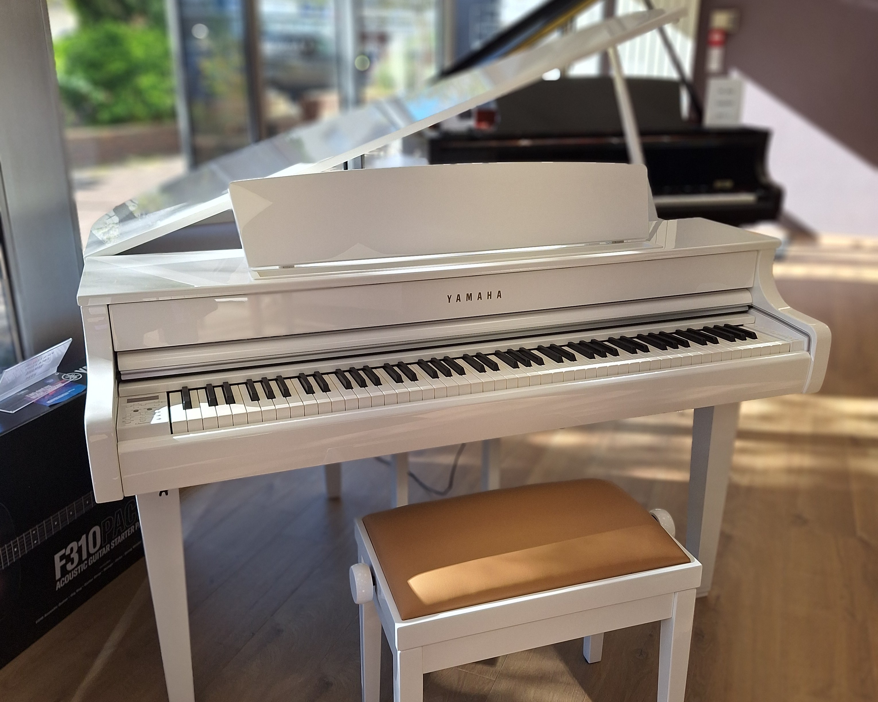Piano occasion CLP-865GP Blanc