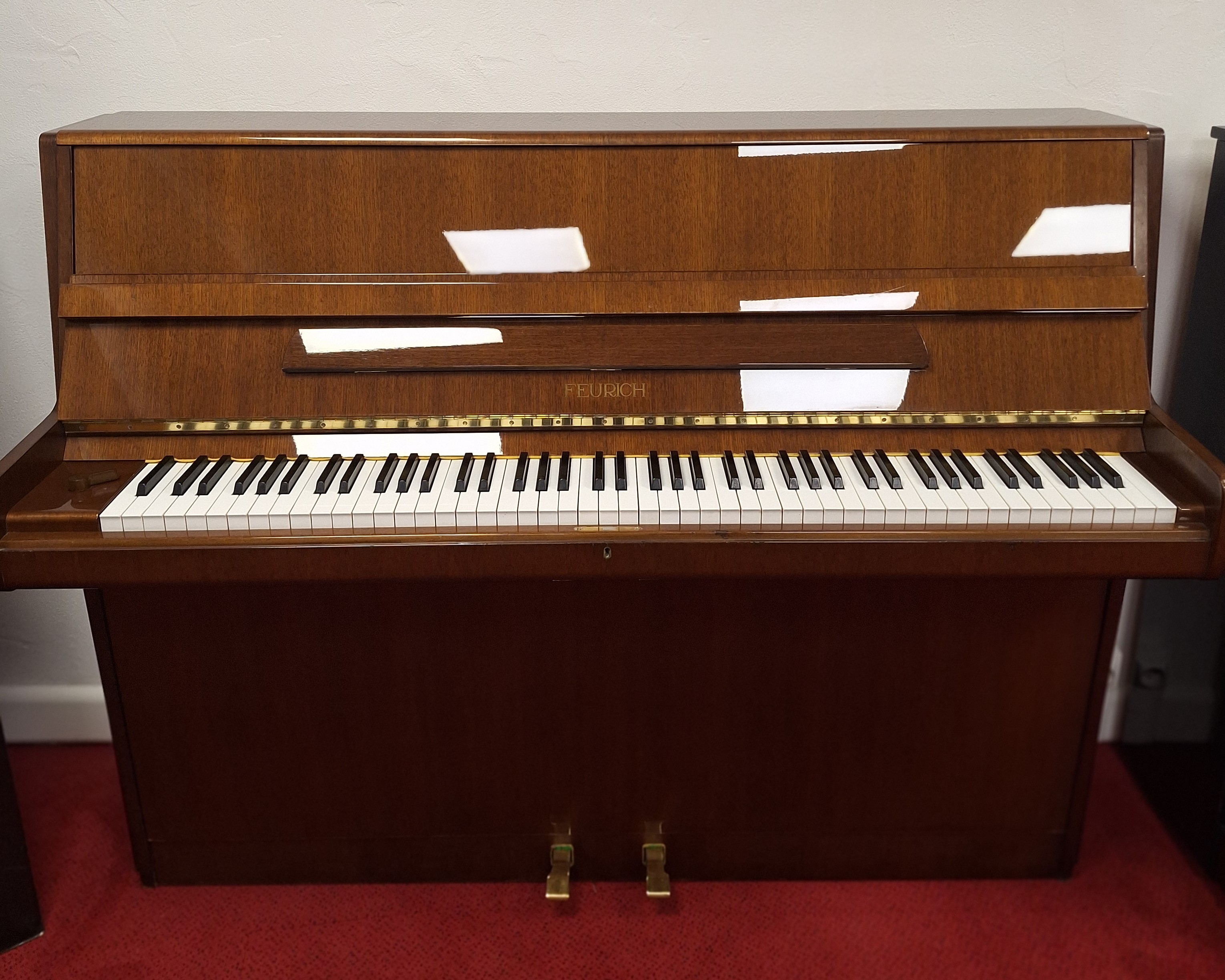 Piano occasion Feurich noyer laqué
